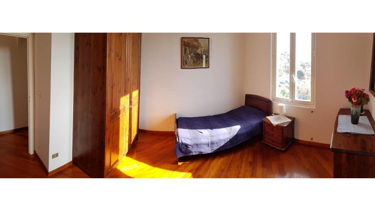 Вилла Casa Dalia Pietrabruna Экстерьер фото