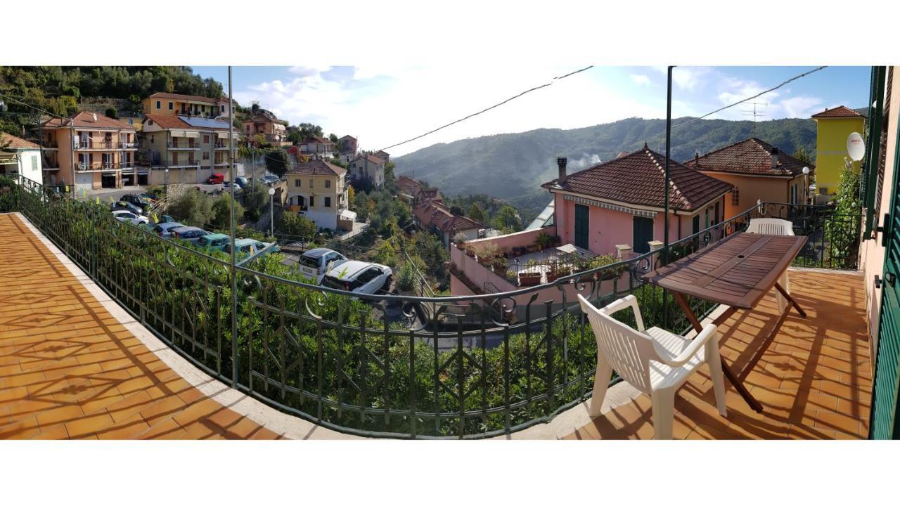 Вилла Casa Dalia Pietrabruna Экстерьер фото